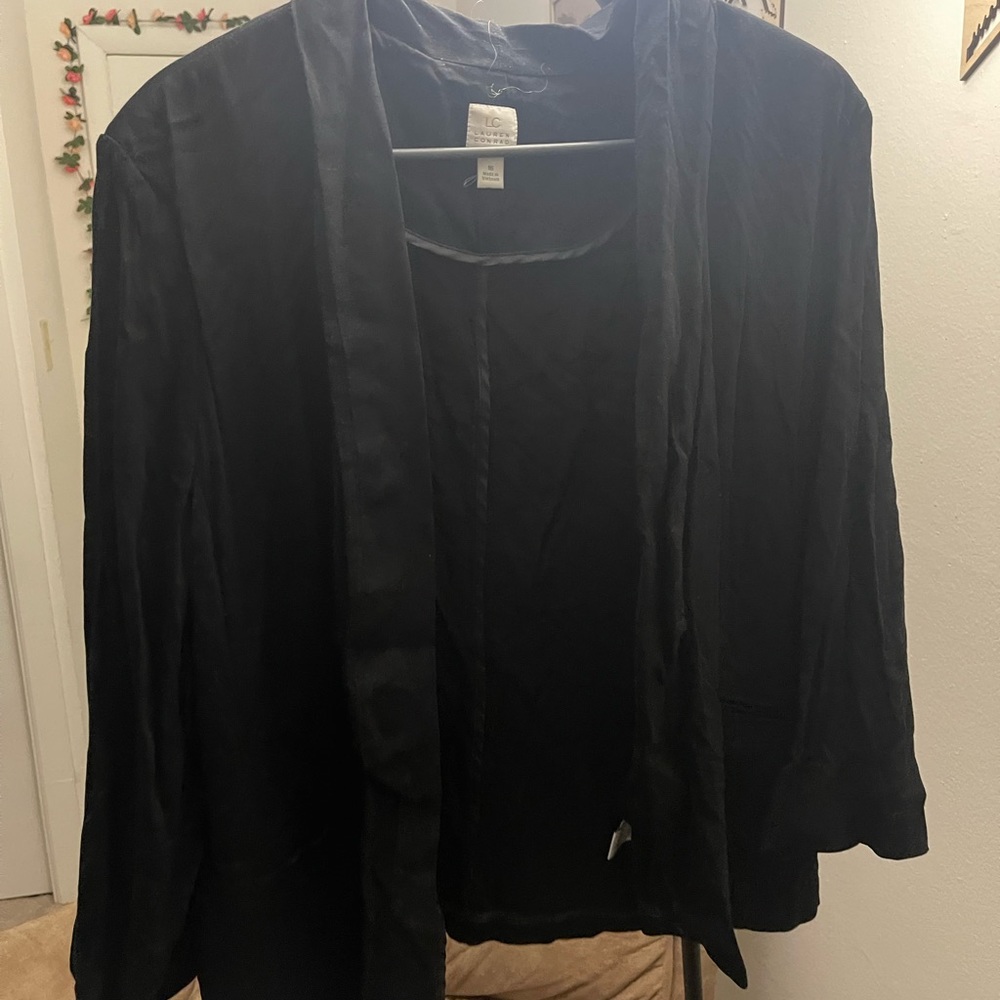 Lauren Conrad 3/4 sleeve blazer